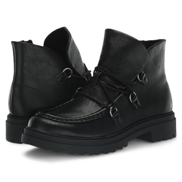 Bella Vita Women's Xandy Bootie - Picture 2 of 6